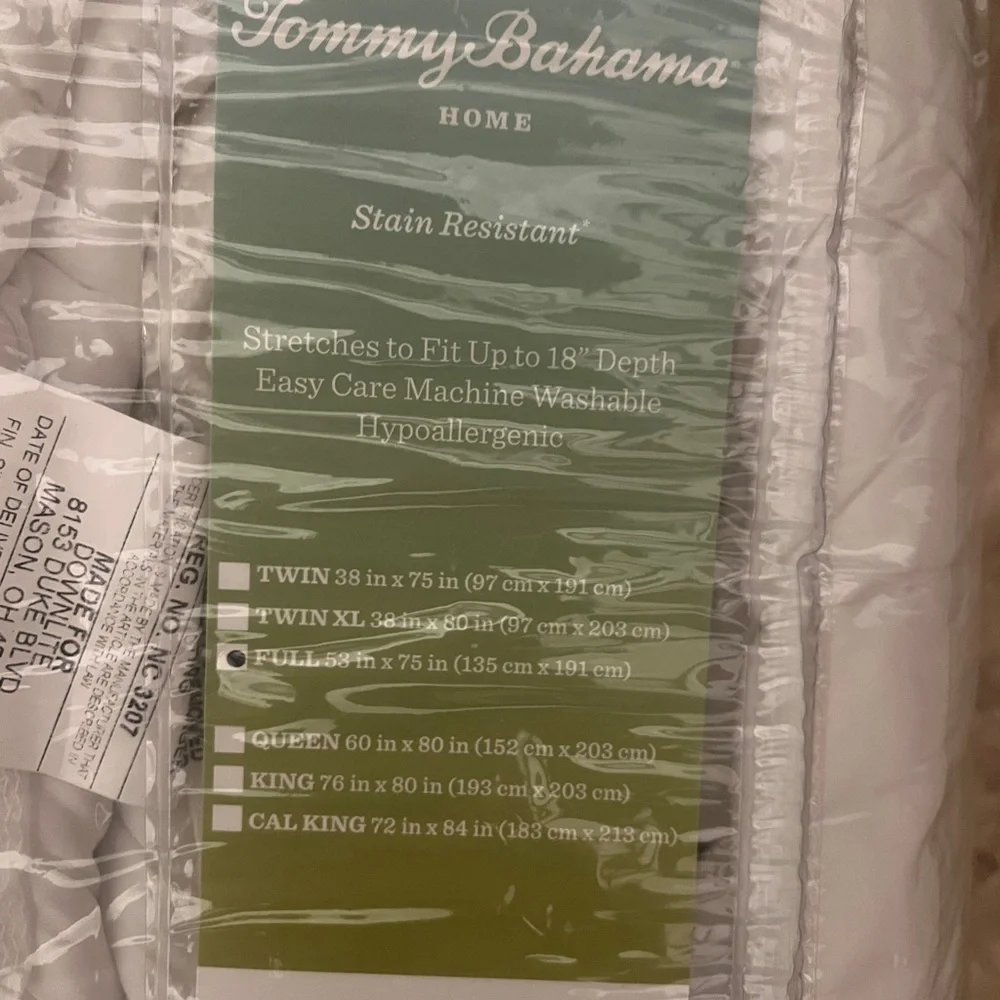 Tommy Bahama full size waterproof mattress pad, NIP,